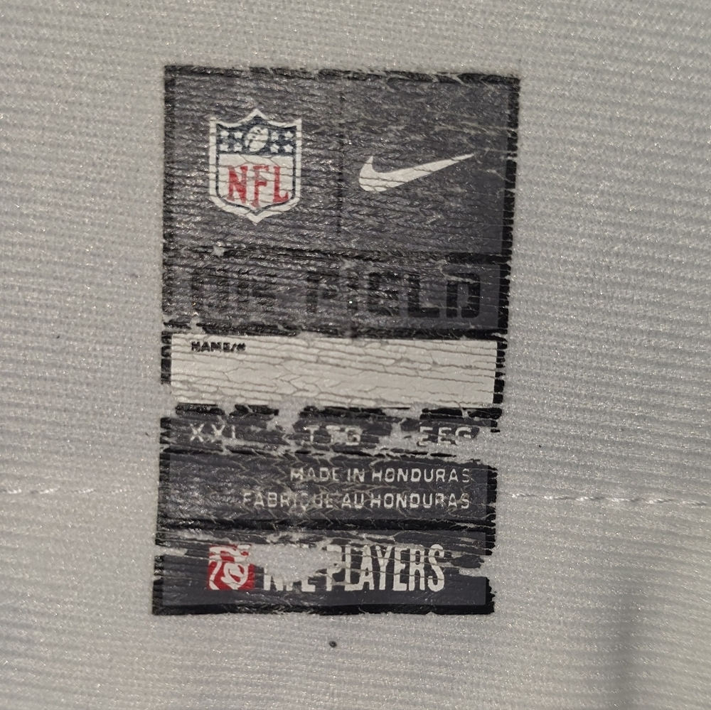 Vintage Cam Newton #1 NFL Jersey, White, XXL Youth Carolina Panthers Nike - Picture 4 of 7